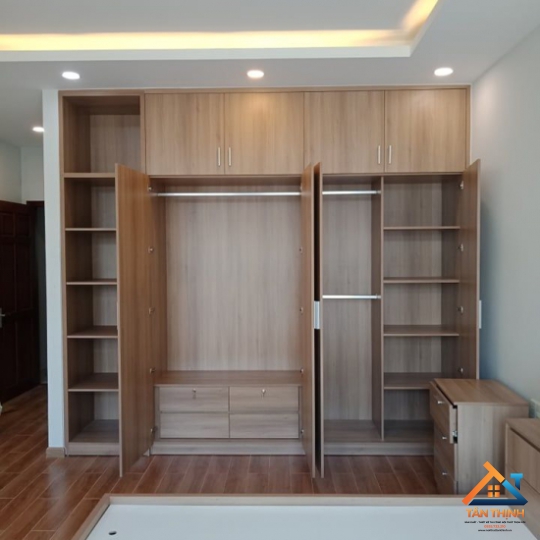 TỦ QUẦN ÁO 3 CÁNH