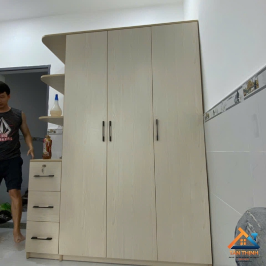 Tủ áo 1m2 : 3600  1m4 ; 4300 1m6 ; 4600 1m8 ; 4900 2m ; 5900