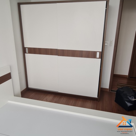 TỦ ÁO 1M8 - CÁNH LÙA -